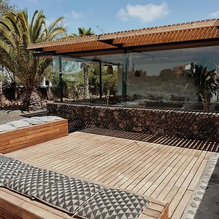 Vila Asulito 400 M2 House With Pool Lajares