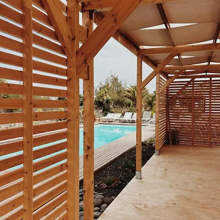 Asulito 400 M2 House With Pool Lajares