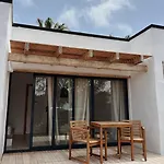 Asulito 400 M2 House With Pool Вилла