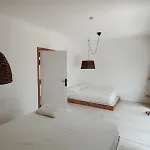 Asulito 400 M2 House With Pool Вилла