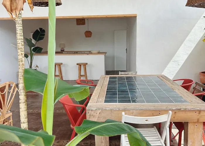 Asulito 400 M2 House With Pool Villa *