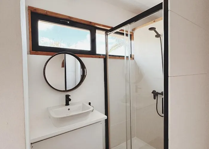 Asulito 400 M2 House With Pool