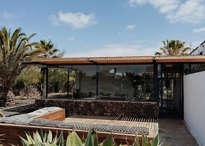 Villa Asulito 400 M2 House With Pool Lajares