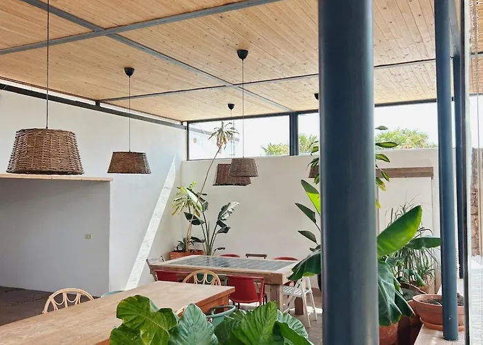 Asulito 400 M2 House With Pool Lajares