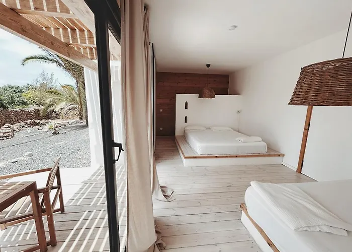 Asulito 400 M2 House With Pool * Lajares