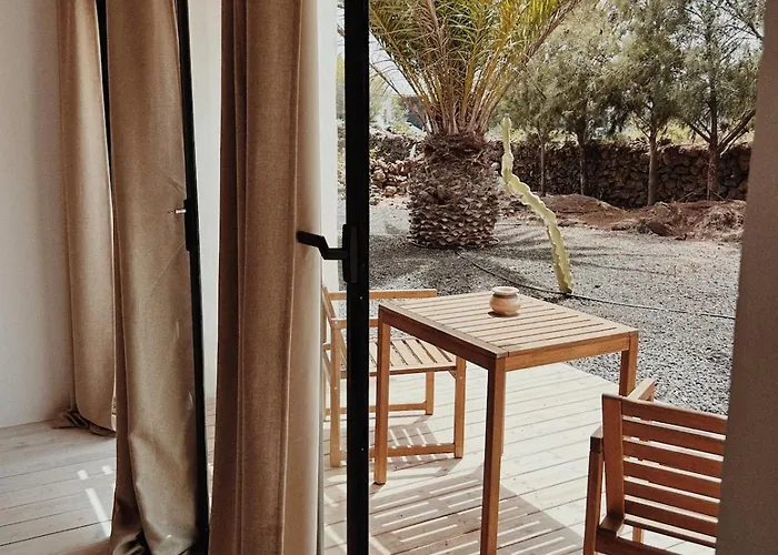 Asulito 400 M2 House With Pool Lajares